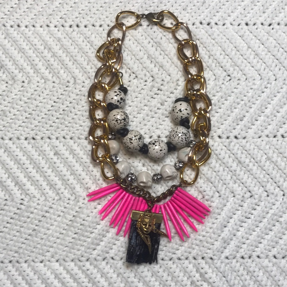 Unique choker necklace